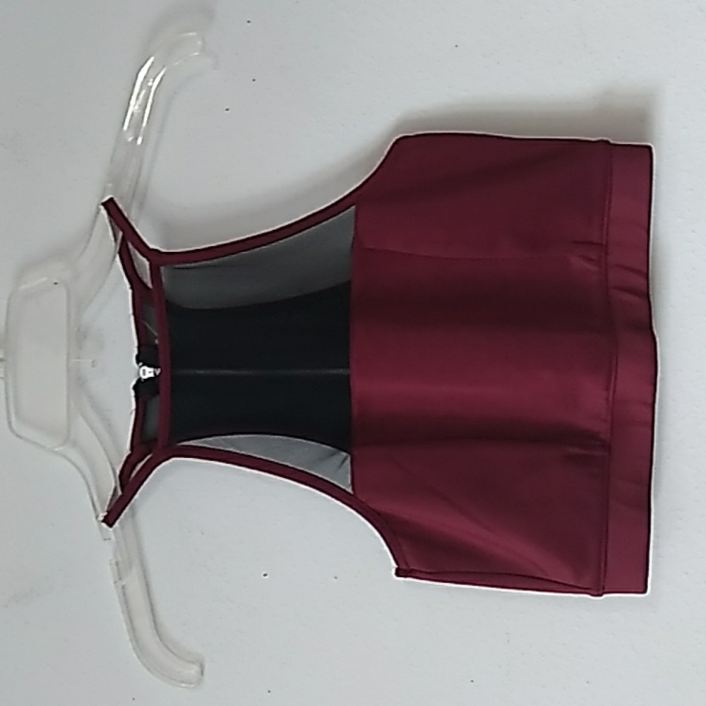 Forever 21 burgundy wine athletic yoga halter crop top with mesh insert S - Picture 4 of 7